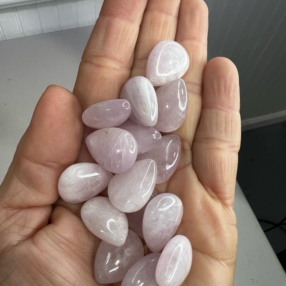 Tumbled Kunzite Gemstones - Soft Pink Teardrops